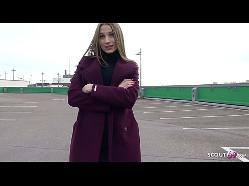❤️ VĀCU SKAUTS IR SAPNIS, PIESKARAS STEELE, AUTOSTĀVVIETA TELLTALE UN SEXY PAR NAUDU Super porno pie porno lv.teenactivewear.ru